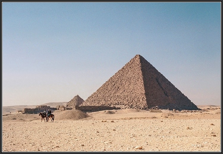 036.jpg (112 KB)